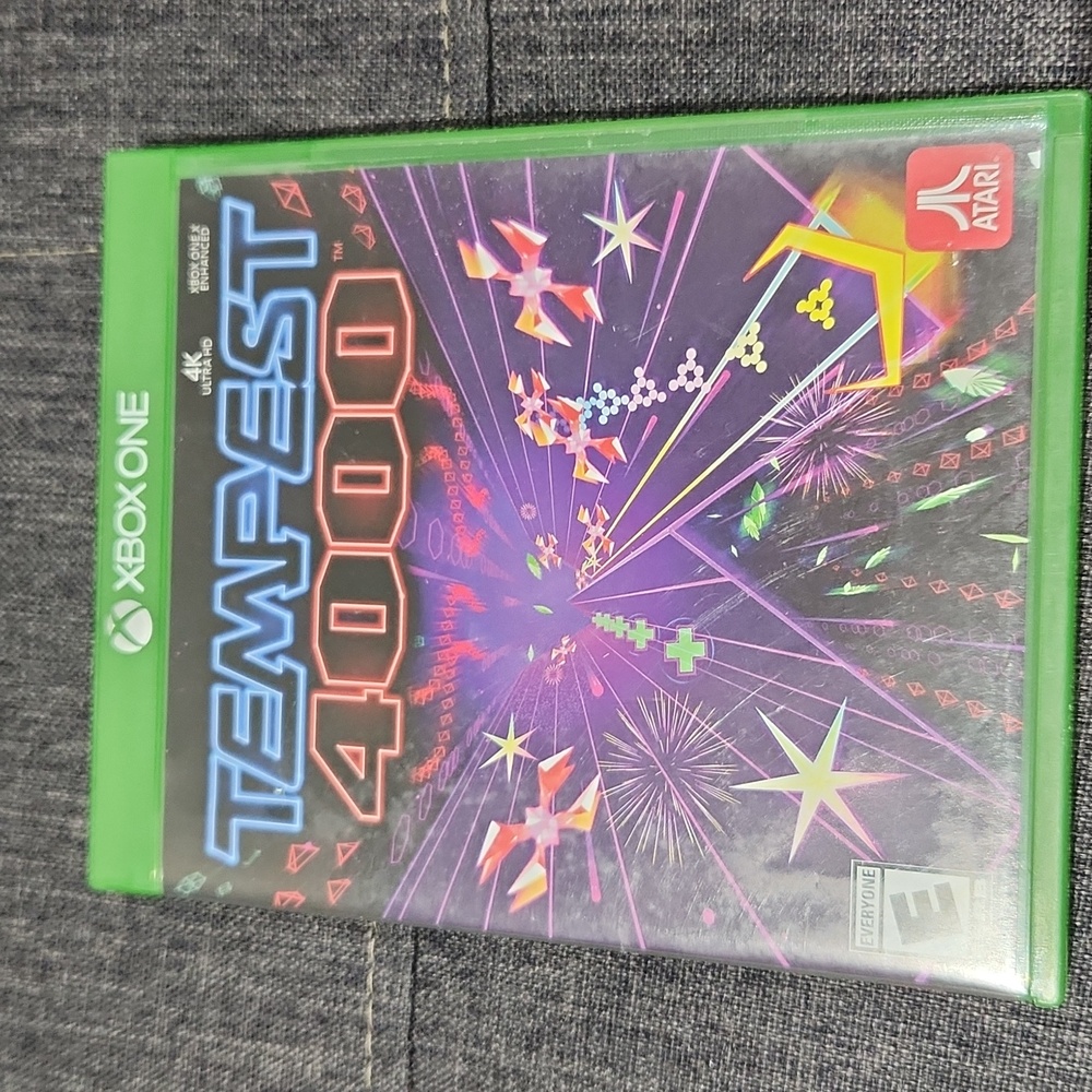 Tempest 4000 for Xbox One - Green Case